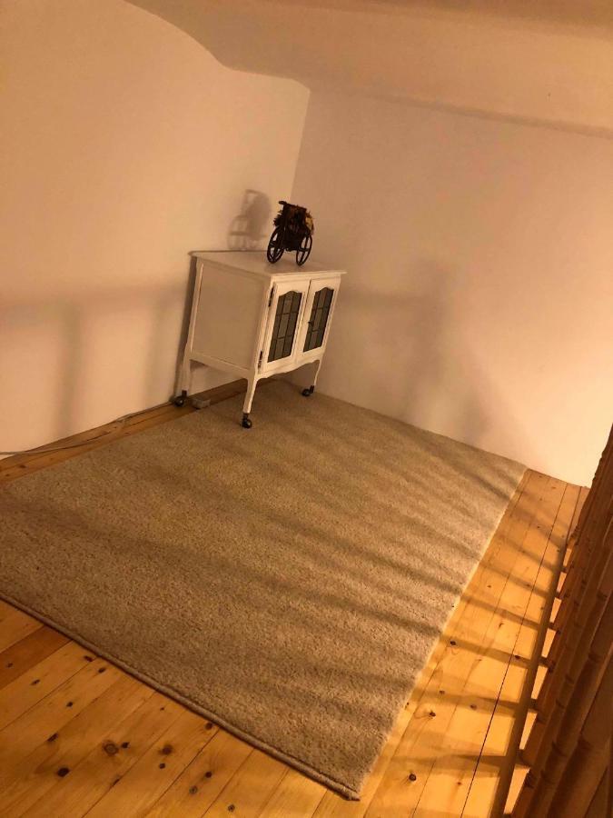 Appartement Ducville 2 à Braşov Extérieur photo